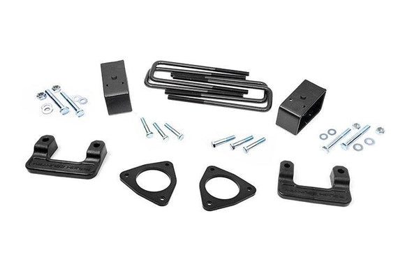 ROUGH COUNTRY 2.5-INCH SUSPENSION LEVELING LIFT KIT | 2007-2018 SILVERADO/SIERRA 1500 4WD/2WD - 1312